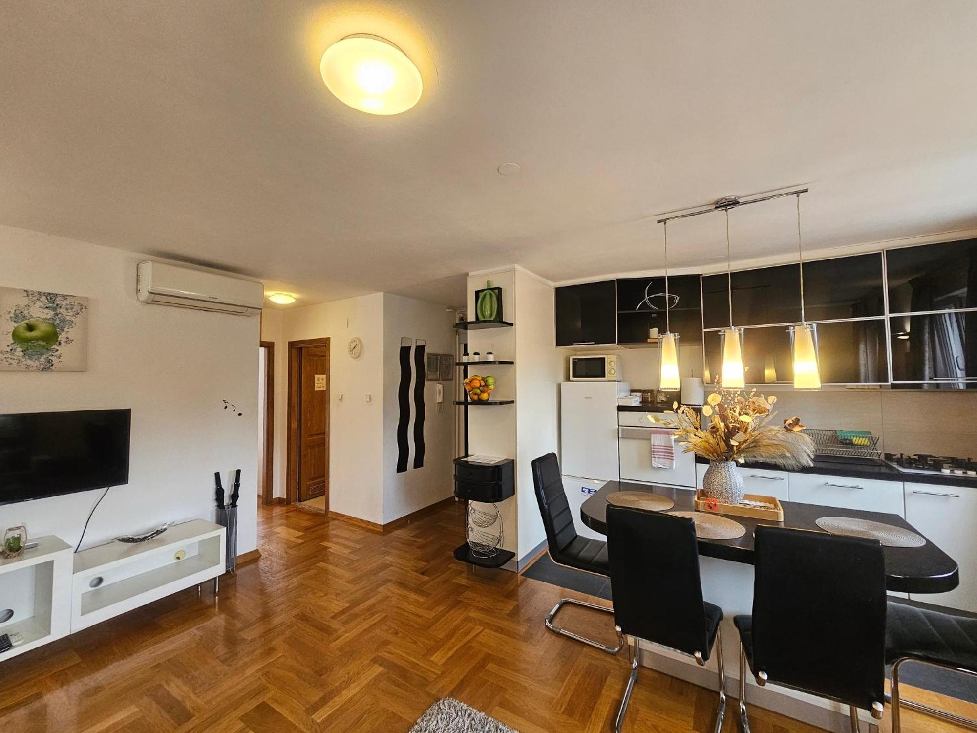 Apartments Tony Zagreb Exterior photo